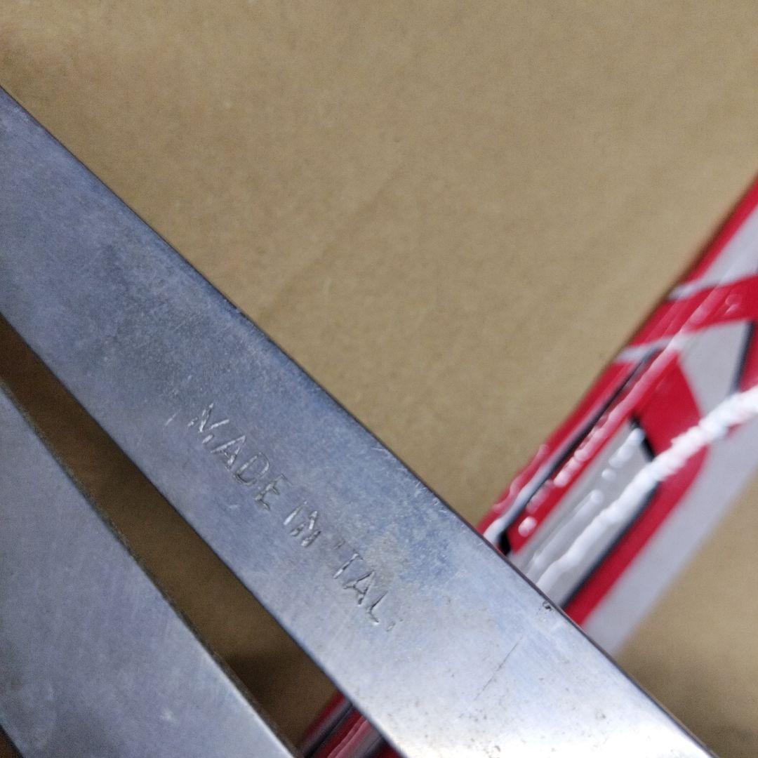 ナルディ クラシック ウッド 36Φ