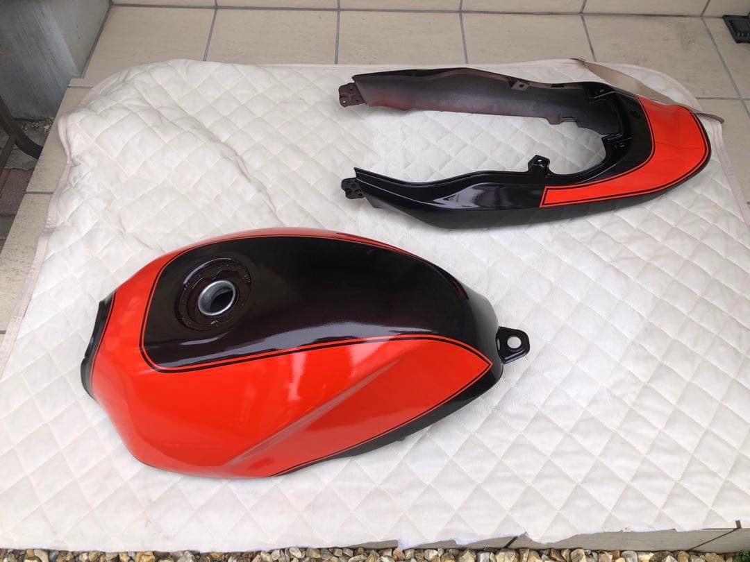 バリオス1　茶オレンジ　純正タンク　純正テール　塗装後未使用美品　バリウス　1型