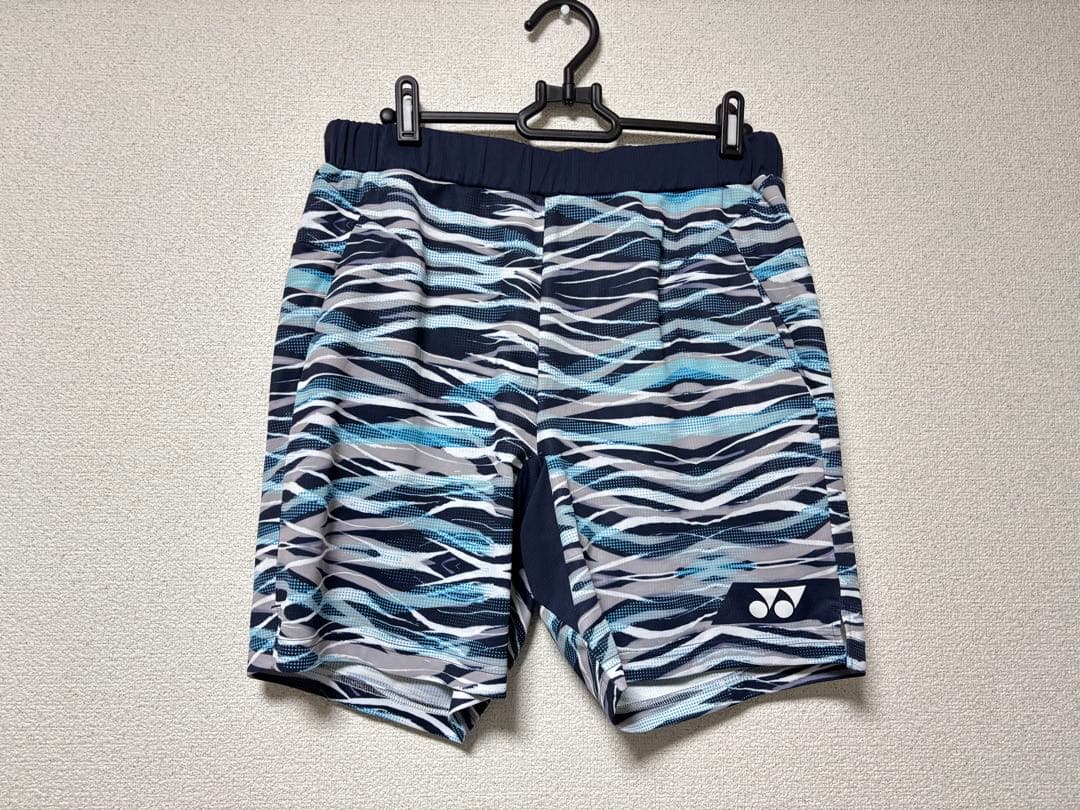 YONEX ハーフパンツ 廃盤 Lサイズ