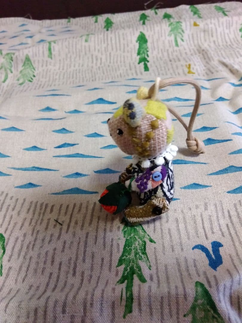 パクちゃん　森のくまちゃんチャーム&　リスちゃんミナペルホネン