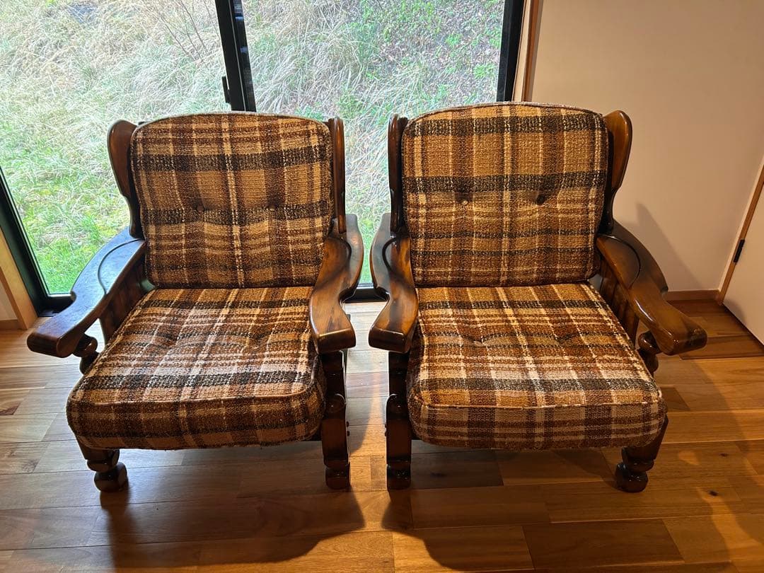 カリモク 木製 1人掛けソファ出品①