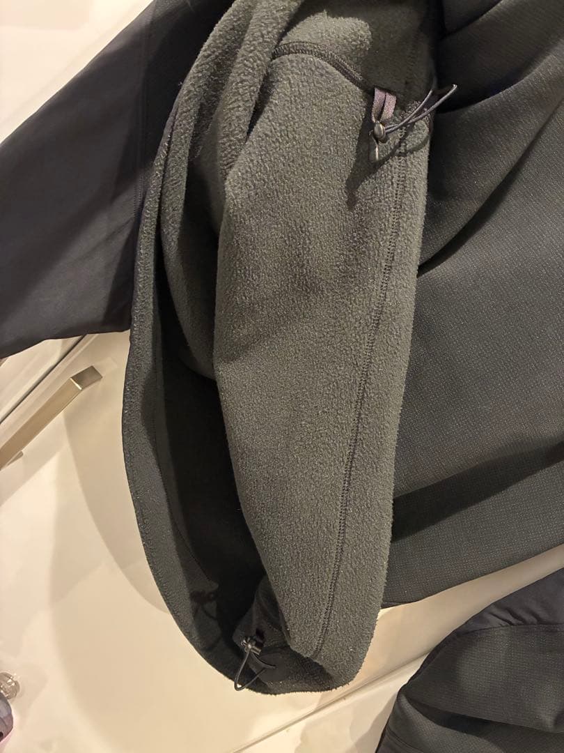 アークテリクス コンシール クルー Konseal Crew M ブラック