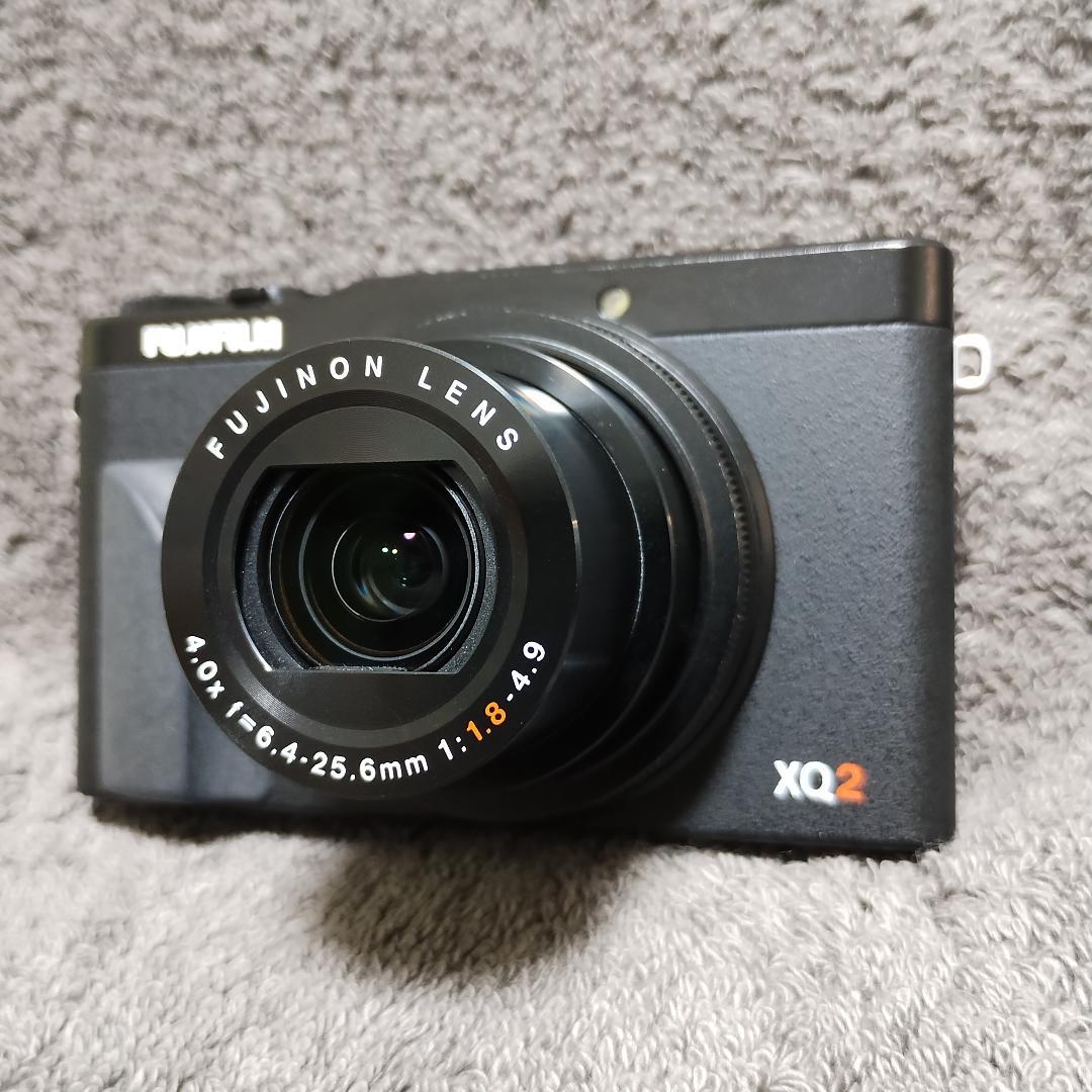 【美品・付属品完備】FUJIFILM XQ2 コンパクトデジタルカメラ
