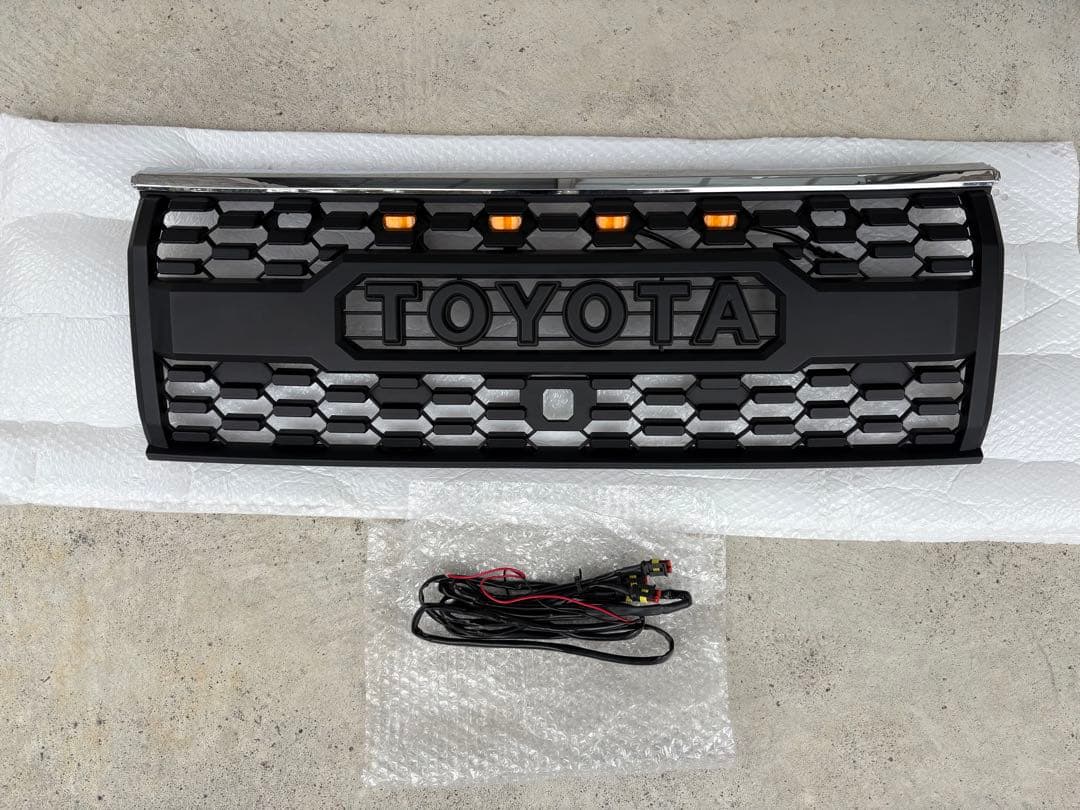 PRADO 150後期　TOYOTA社外グリル