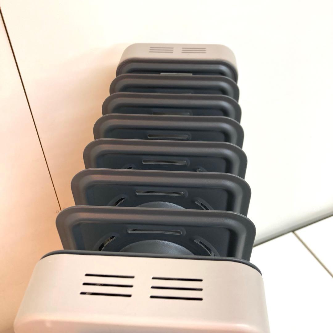 B216-1 De'Longhi オイルヒーターRHJ21F0812-GY