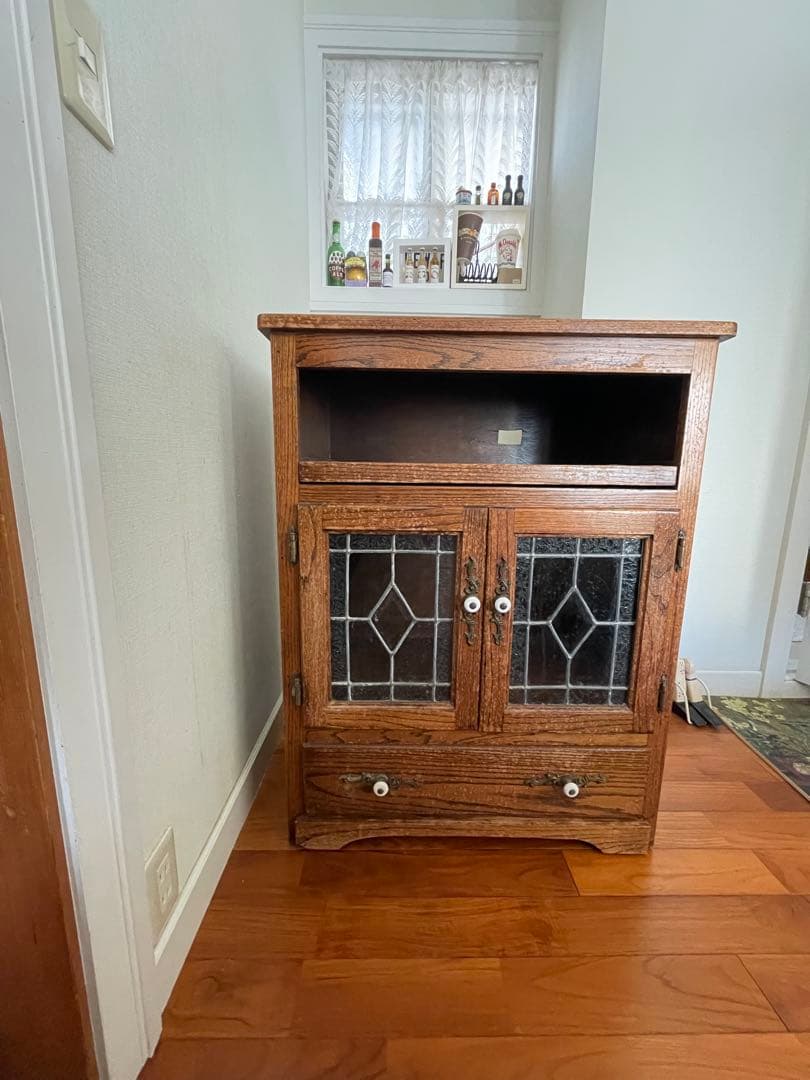 木製クラシックキャビネット 引き出し付き ステンドグラス