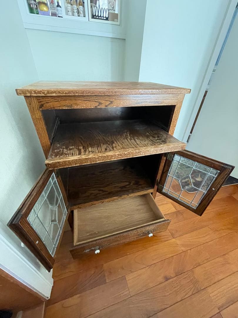 木製クラシックキャビネット 引き出し付き ステンドグラス