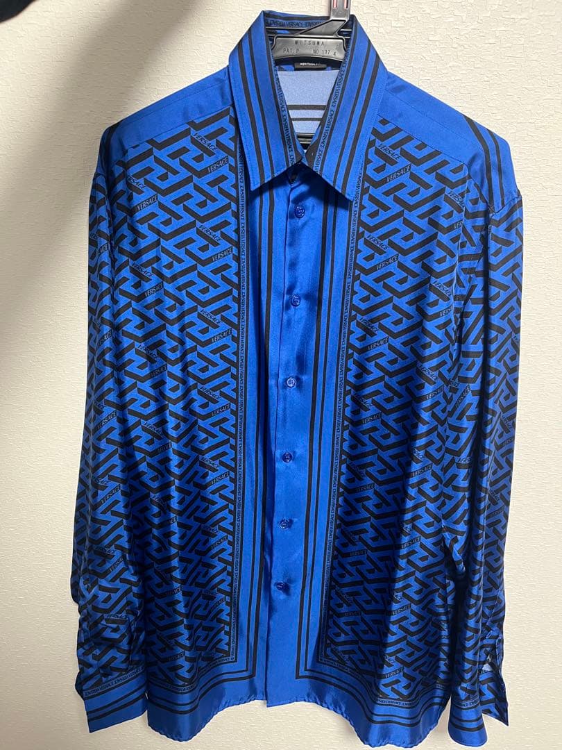 ヴェルサーチ シャツ