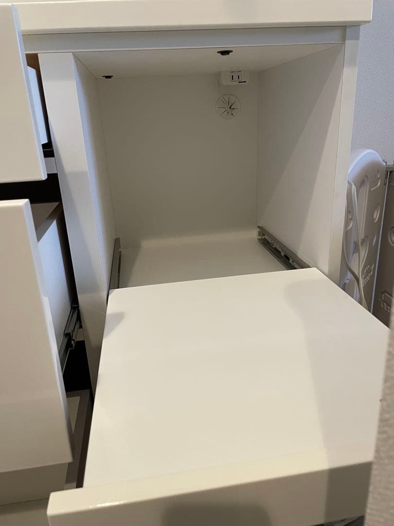 【毎日値下げ中】ニトリ　キッチンボード　エトナ　ホワイト