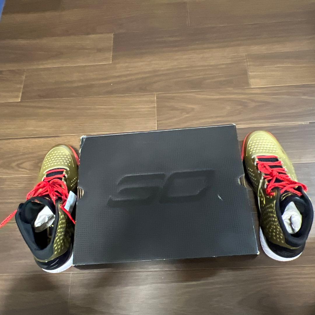 アンダーアーマー カリー1 ゴールド サイズ27cm 新品