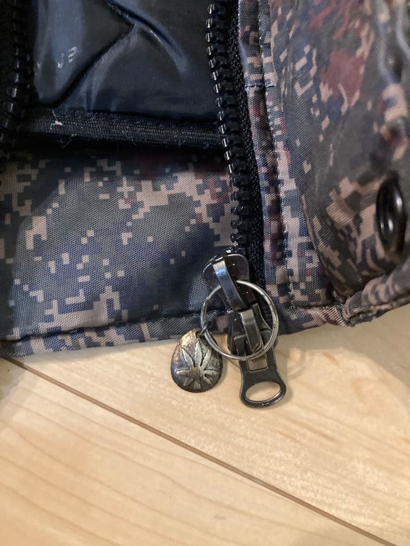 ロシア軍？デジタルフローラ？　迷彩柄フード付きジャケット