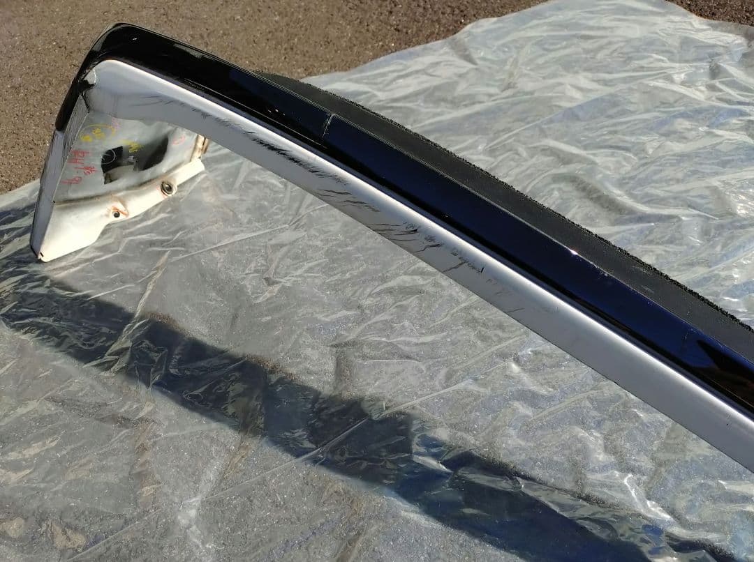 R*↓様 220系クラウン　フロントウィングスポイラー　中古品