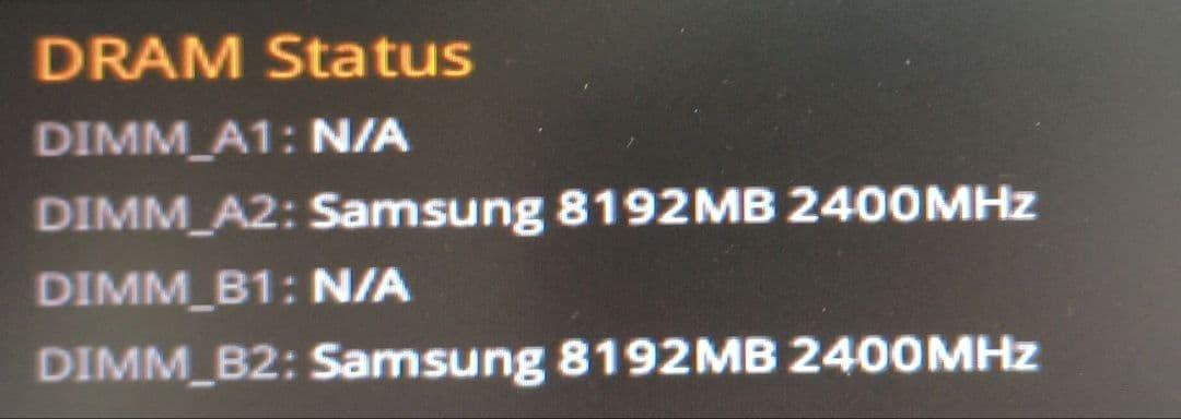 メモリ　SAMSUNG DDR4 2400MHz 8GB×2