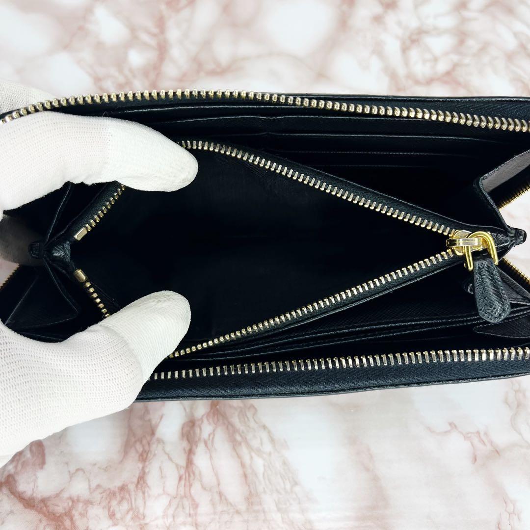 【極美品】PRADA ラウンドファスナー 長財布110