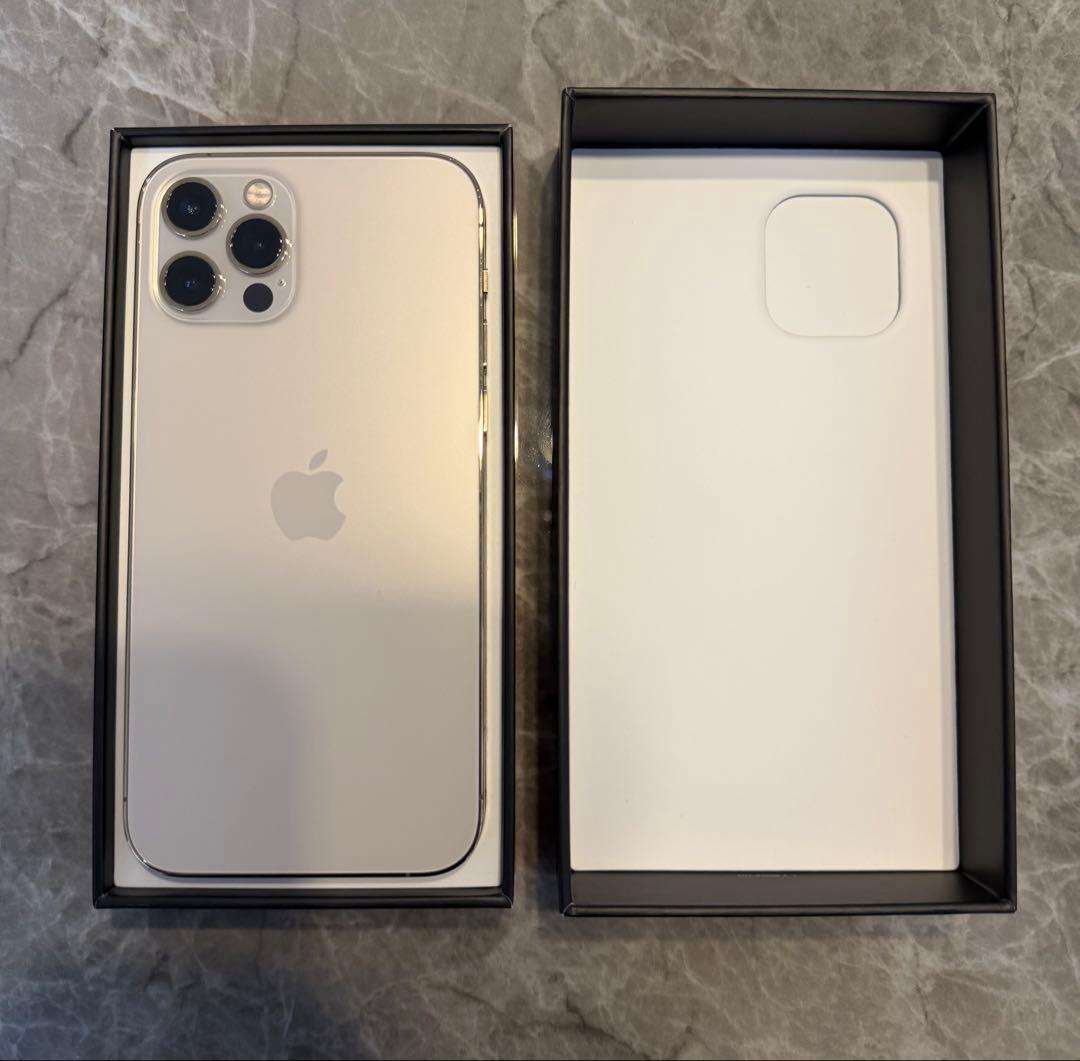 美品 Apple iPhone 12 Pro ゴールド本体