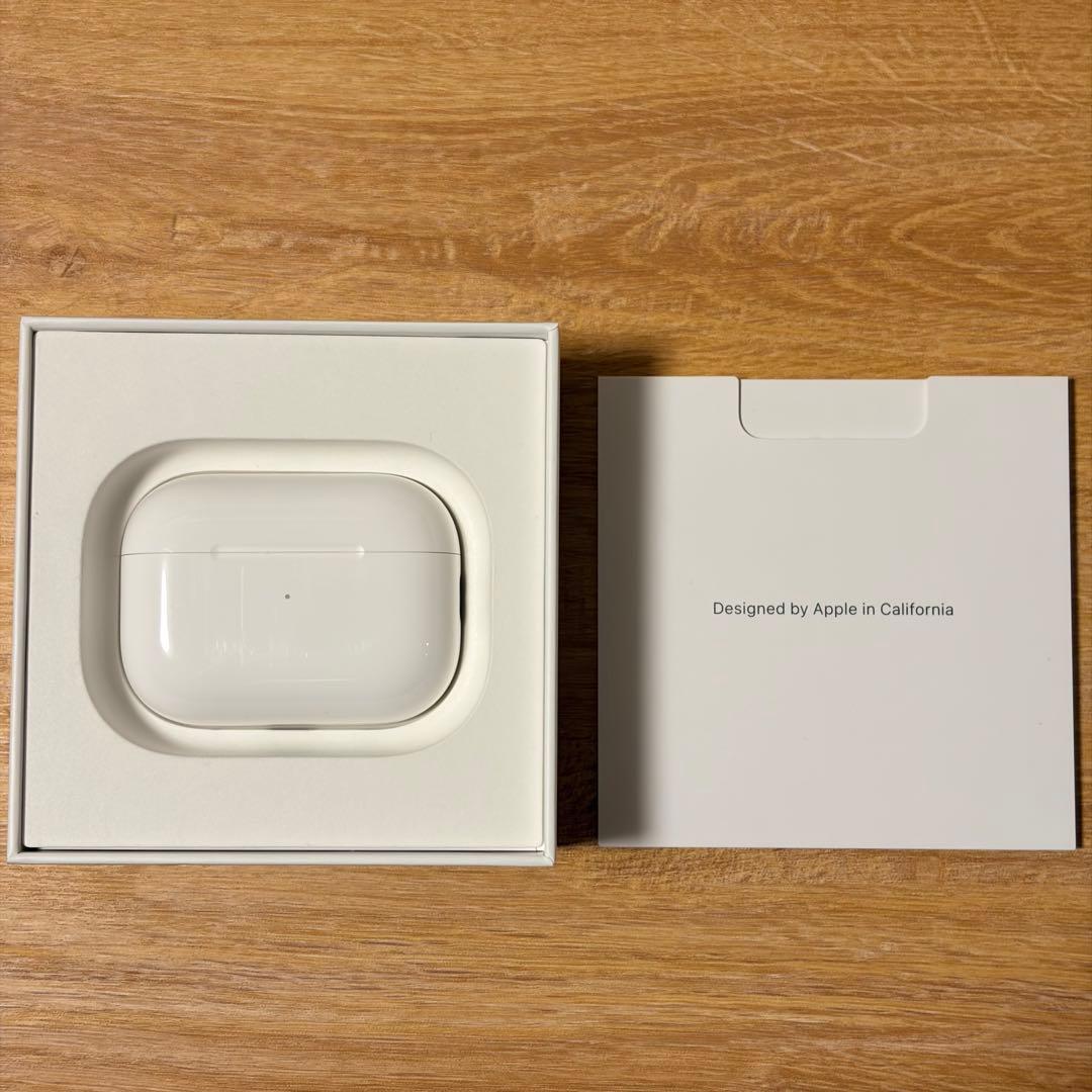 AirPods Pro 2 Lightning端子