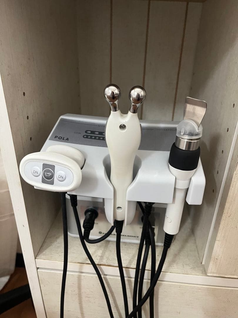 POLA エクスフォリエーター　EMS&ディープクリエイト
