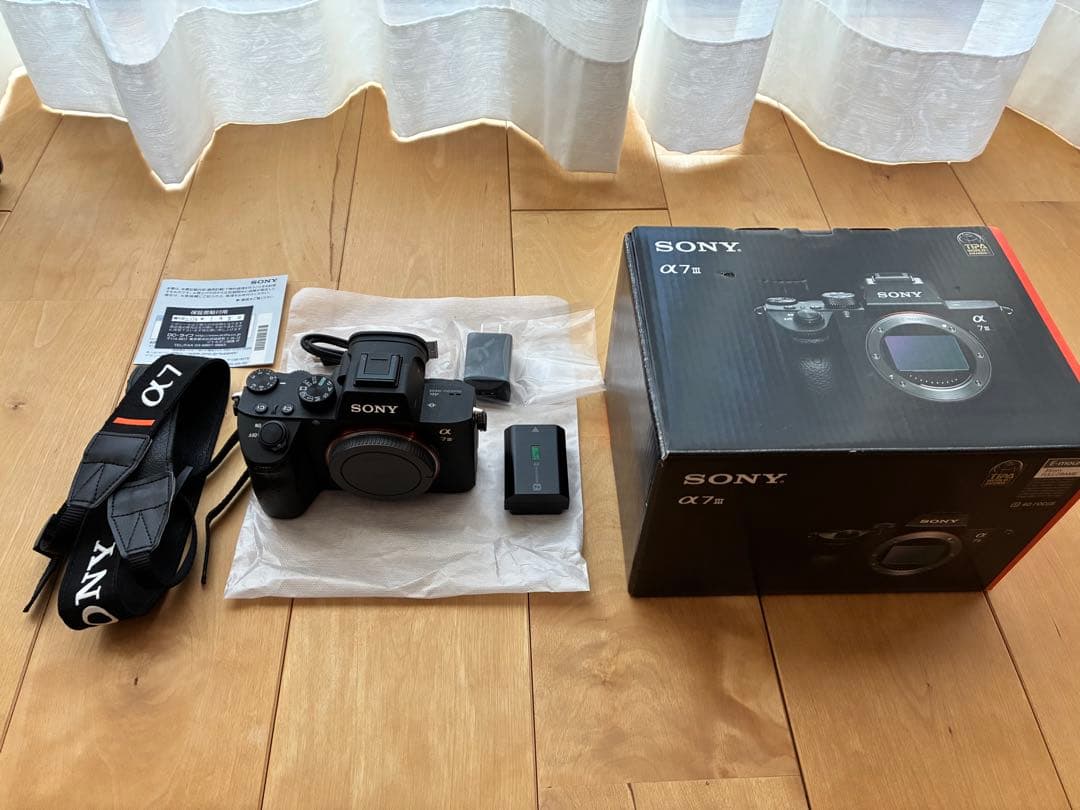 【低使用】α7III ボディ ILCE-7M3 箱属品 　シャッター回数9504