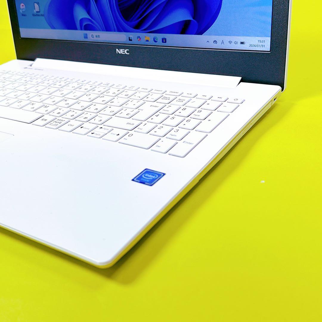 最新オフィス2024⭐️爆速SSD windows11 ノートパソコン カメラ薄型