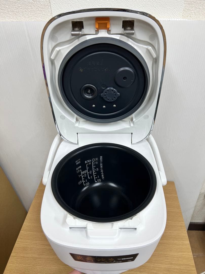 象印 圧力IH炊飯ジャー NW-PS10 5.5合炊き 1.0L 2021年製