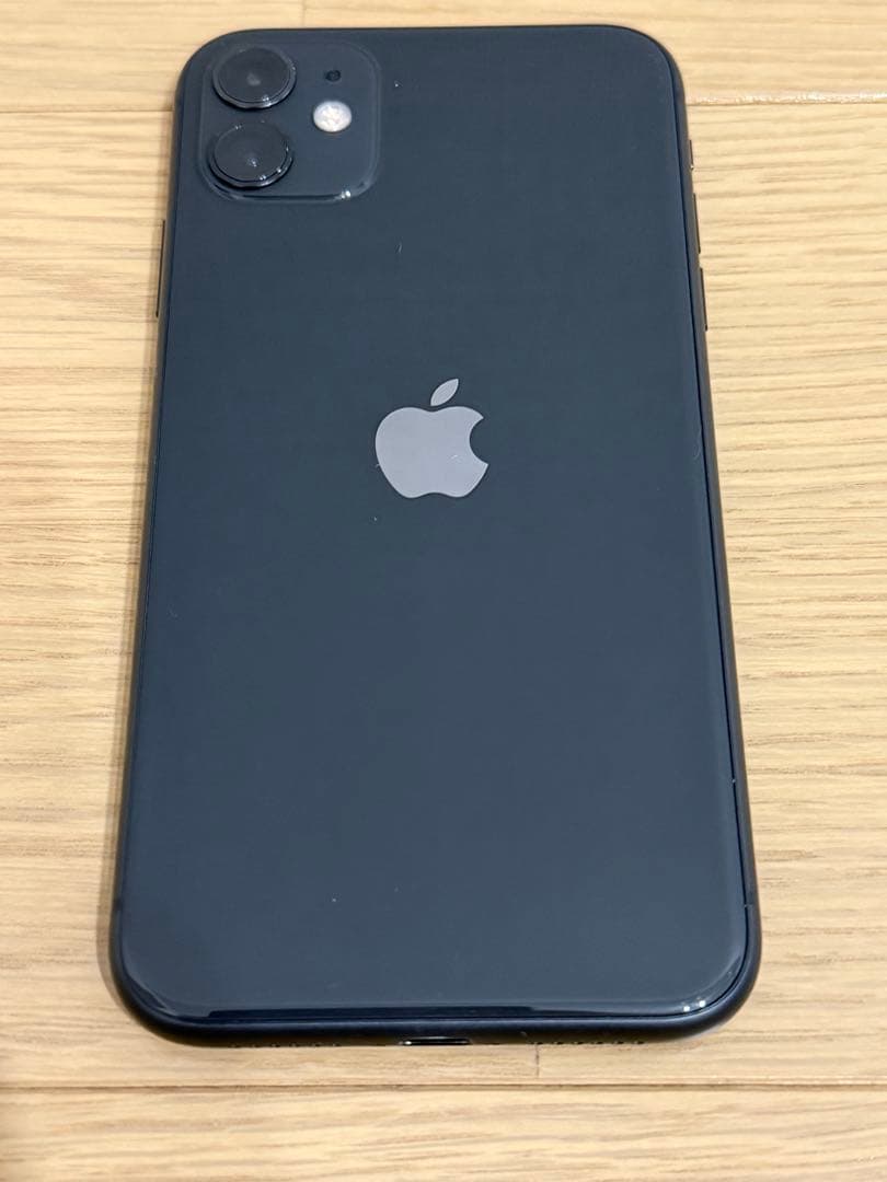 iPhone 11 本体 64GB SIMフリー