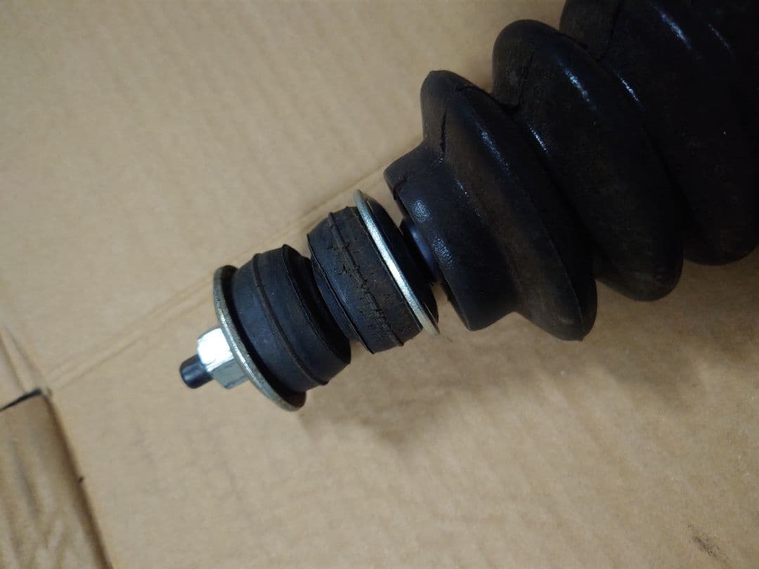 500キロ未満！PRO COMP ショックアブソーバー 92251X ジムニー