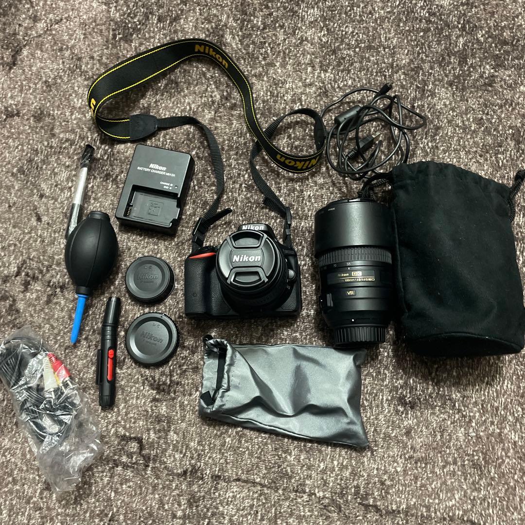 Nikon一眼レフカメラD5500望遠レンズセット