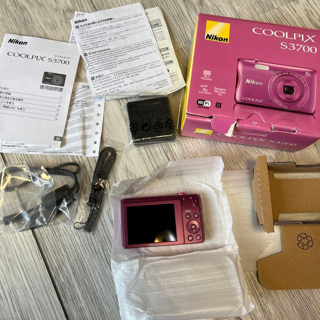 処分価格【新品未使用】Nikon COOLPIX S3700 ピンク