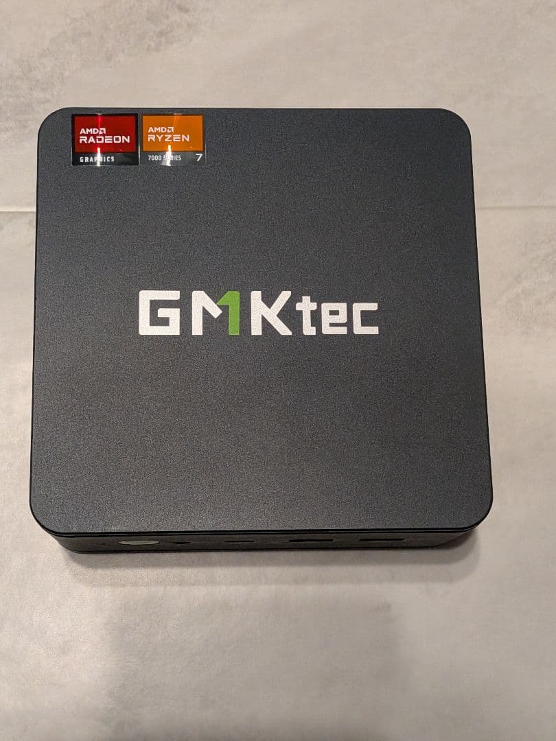 ミニPC GMKtec Ryzen 7 7840HS 32GB 1TB