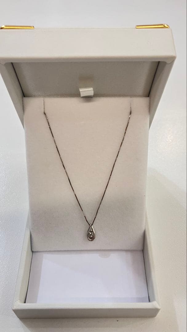 k18 WG ネックレス　ダイヤモンド　0.05ct ベネチアン