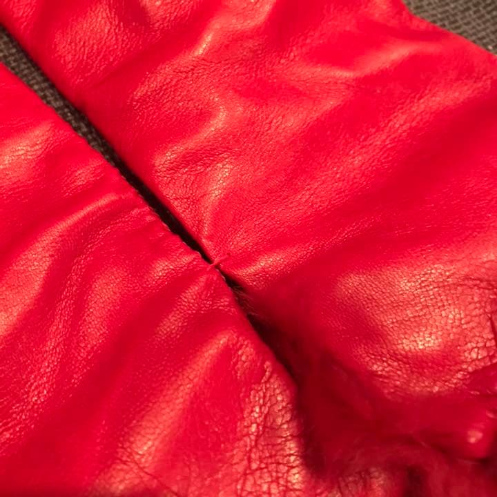 最高級レザーで大人気の♡ セルモネータ イタリアのレザーブランドのグローブ