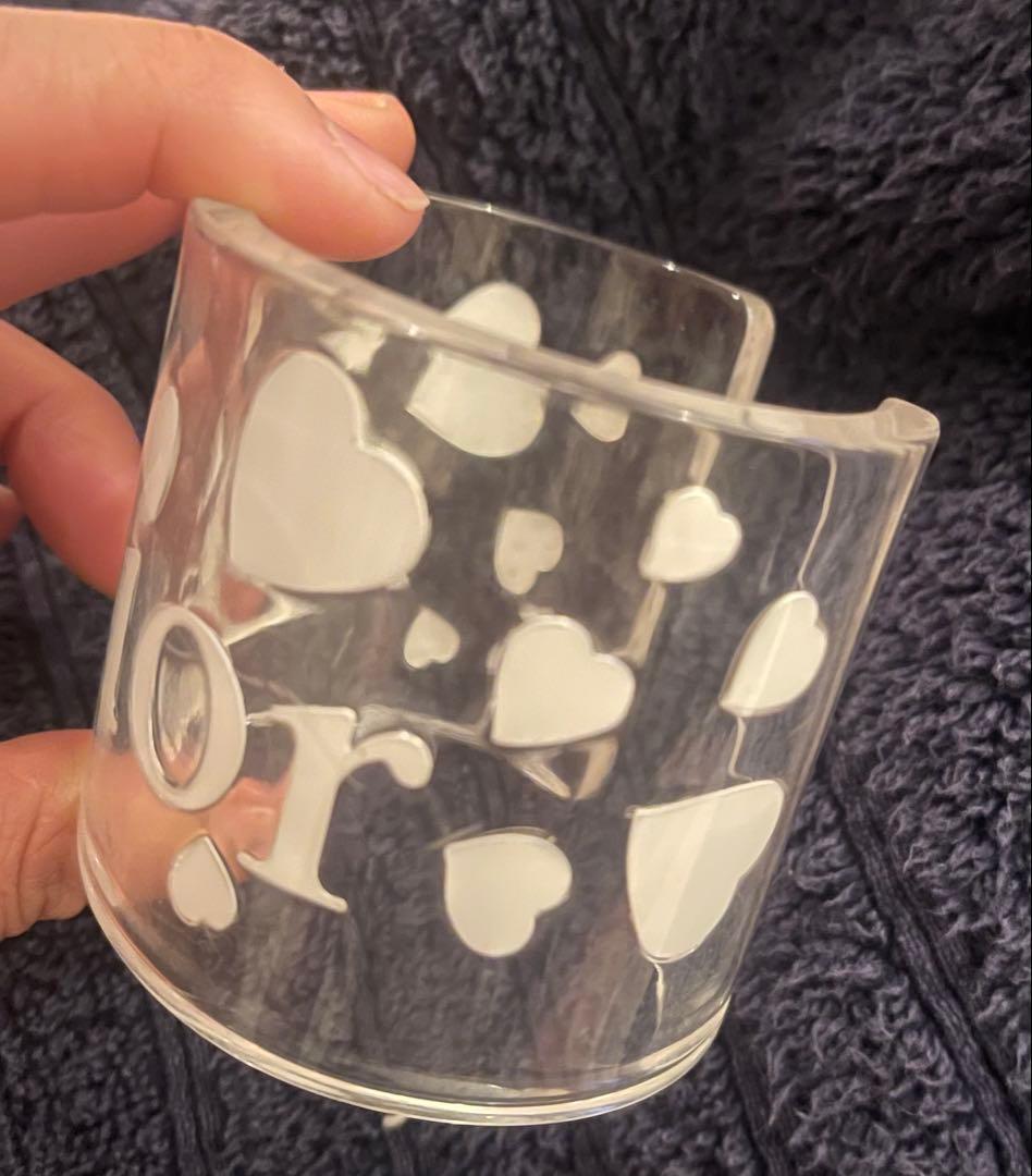 Dior ハート模様 クリアバングル