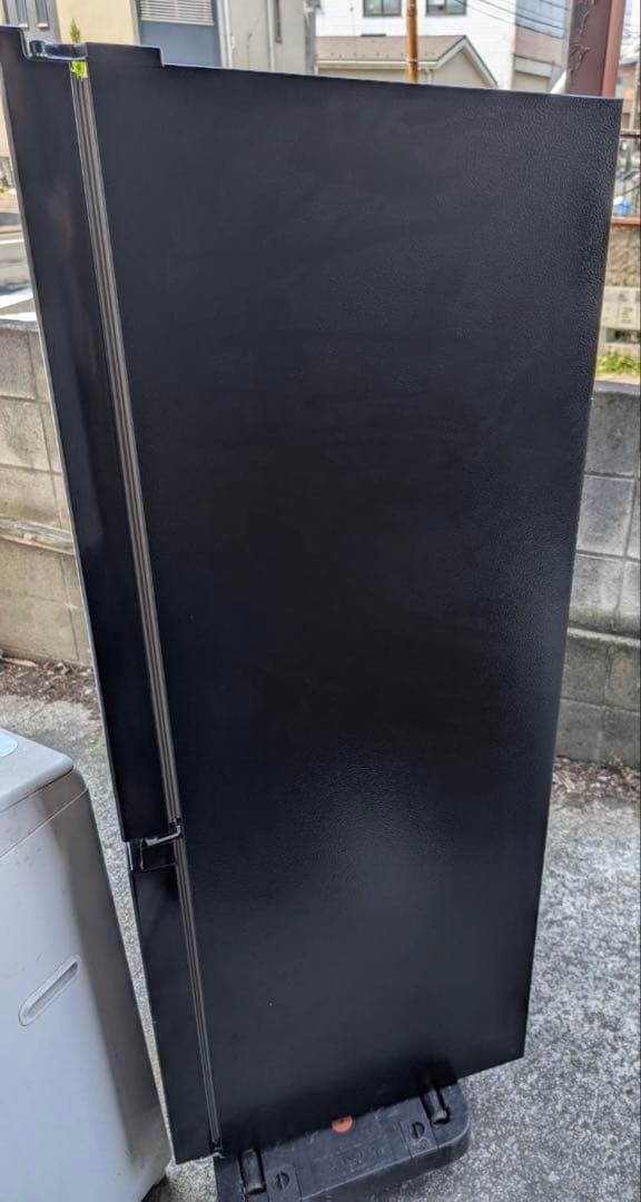 やま　美品 ハイセンス 冷蔵庫 HR-D1701B 175L