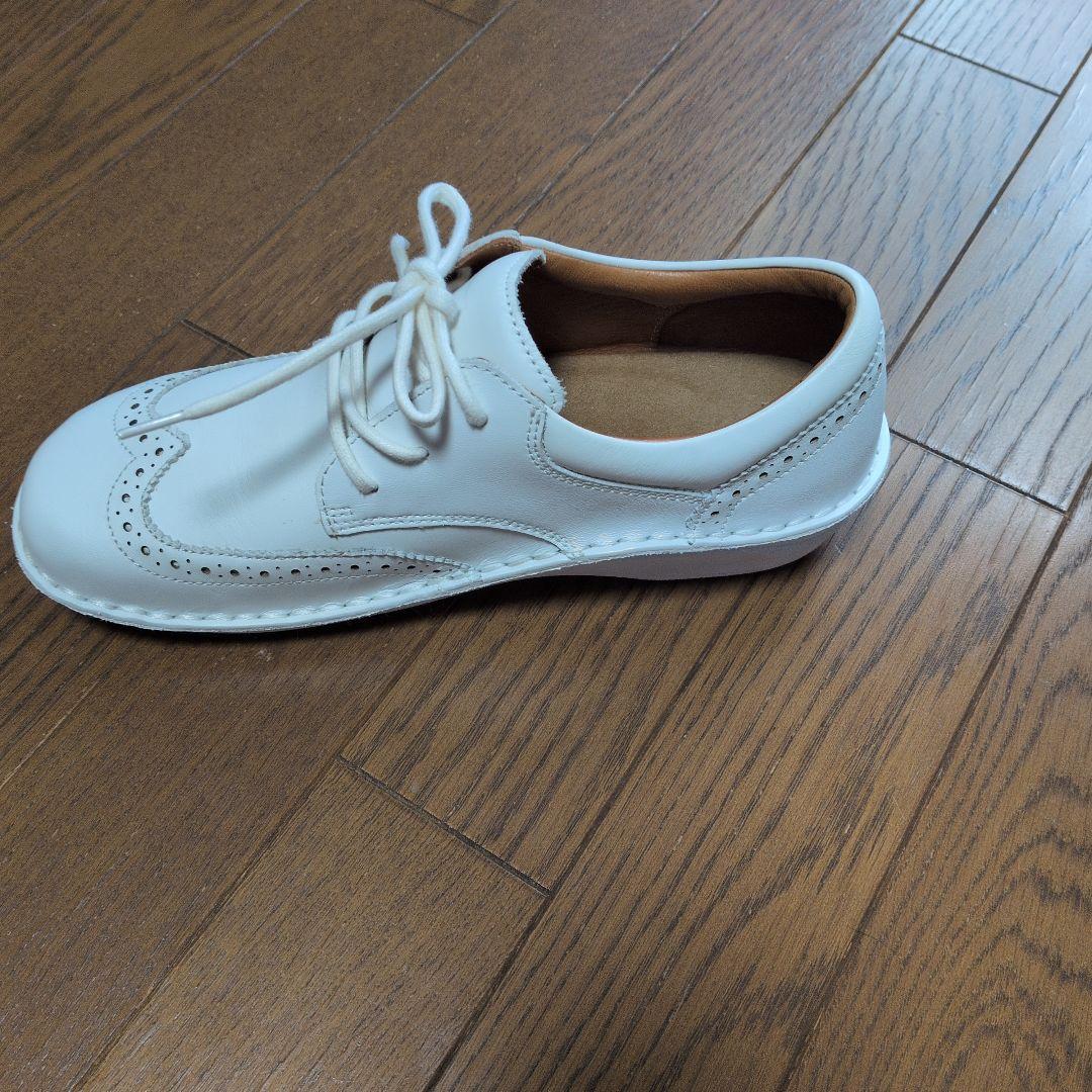 美品HPS ホワイトレザーウィングチップローファー