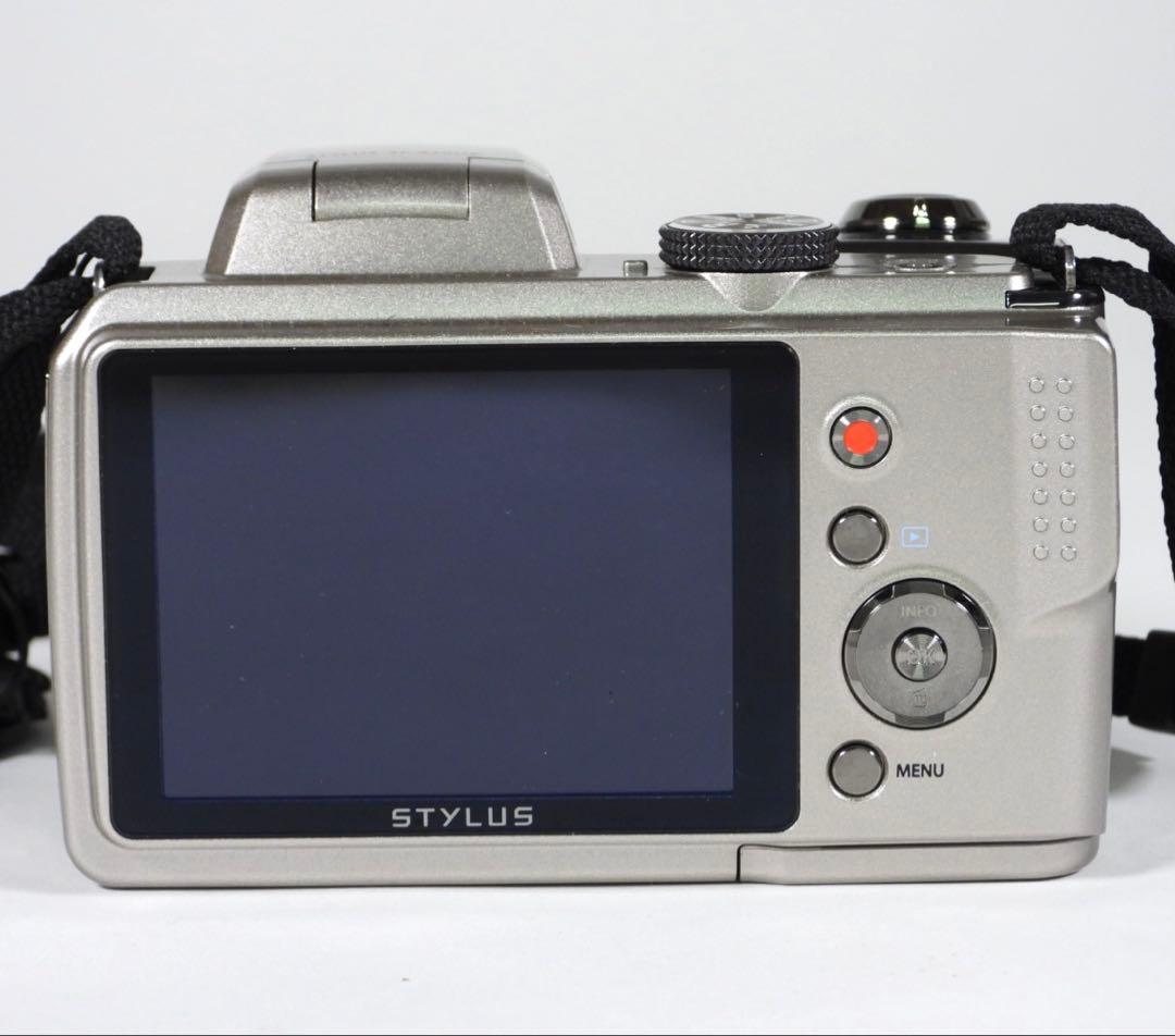 「美品」オリンパス デジタルカメラ STYLUS SP-820UZ シルバー