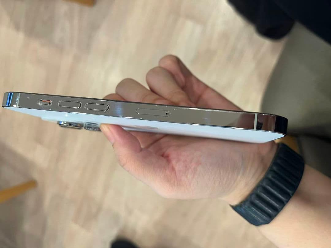 iPhone14 Pro 512GB（日本版）本体 simfree