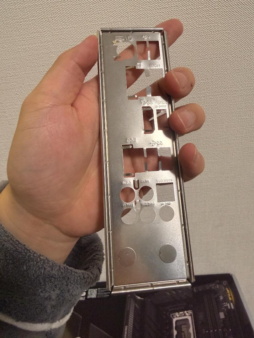 マザーボード Intel i5-12600KF + ASUS PRIME Z690-P D4