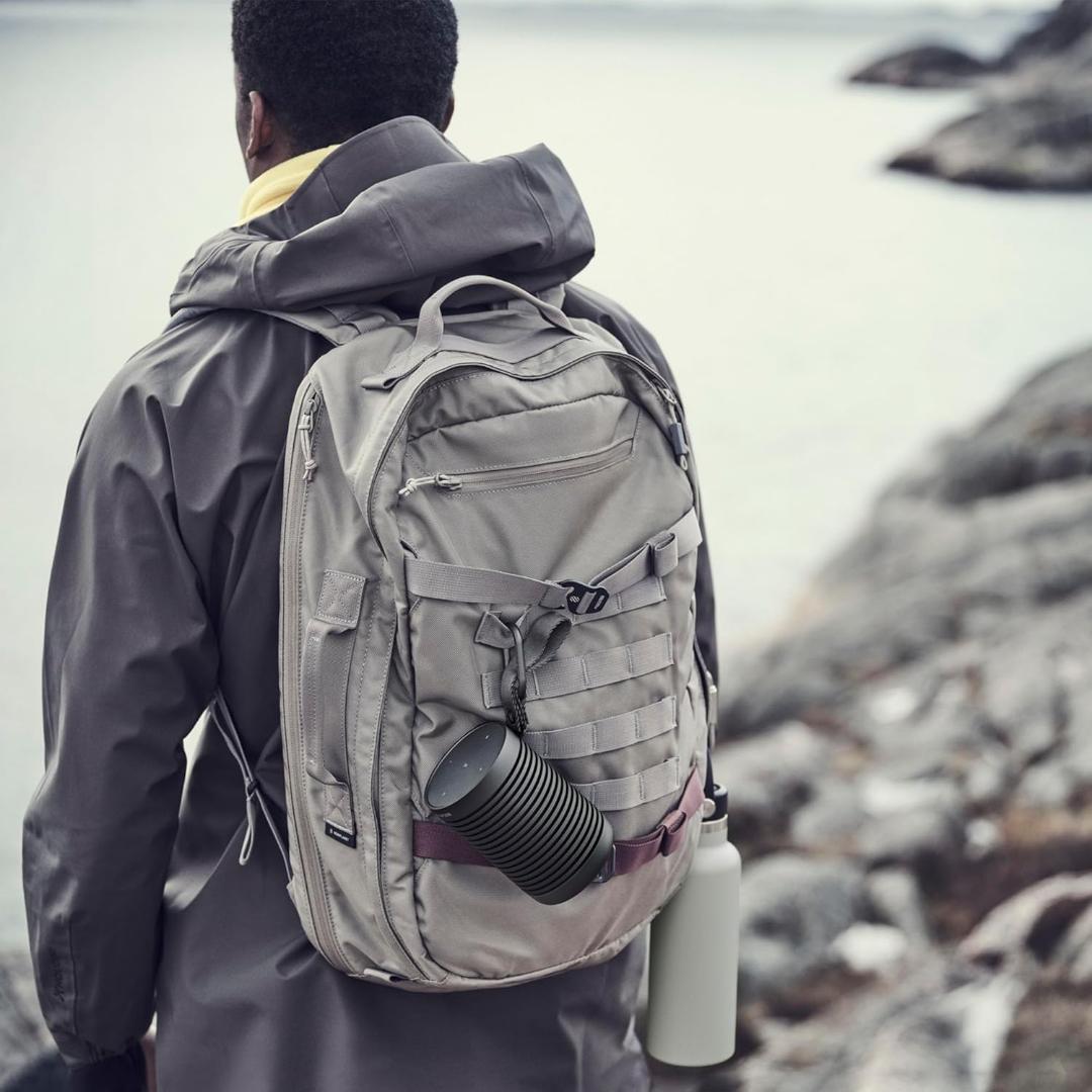 Bang & Olufsen ポータブルスピーカー黒