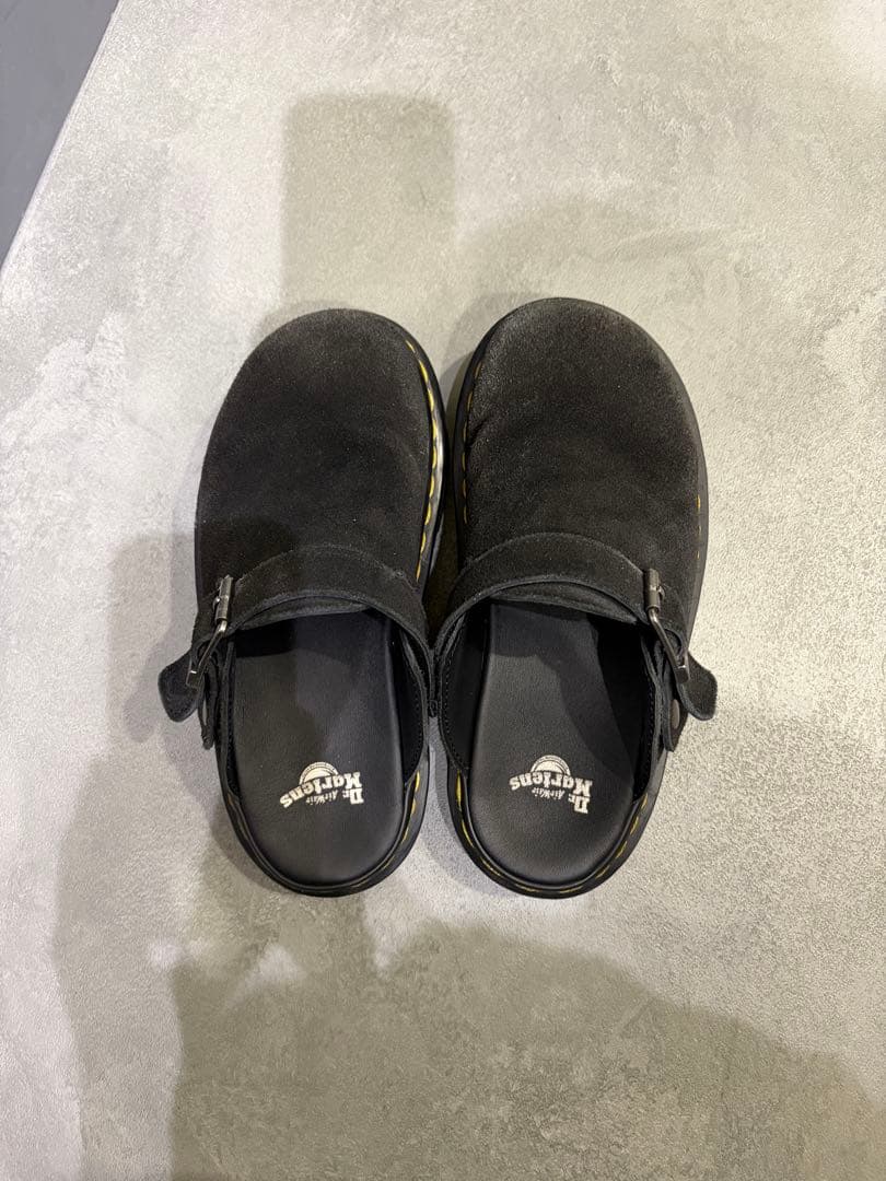 黒 スエード サンダル バックストラップ付き
