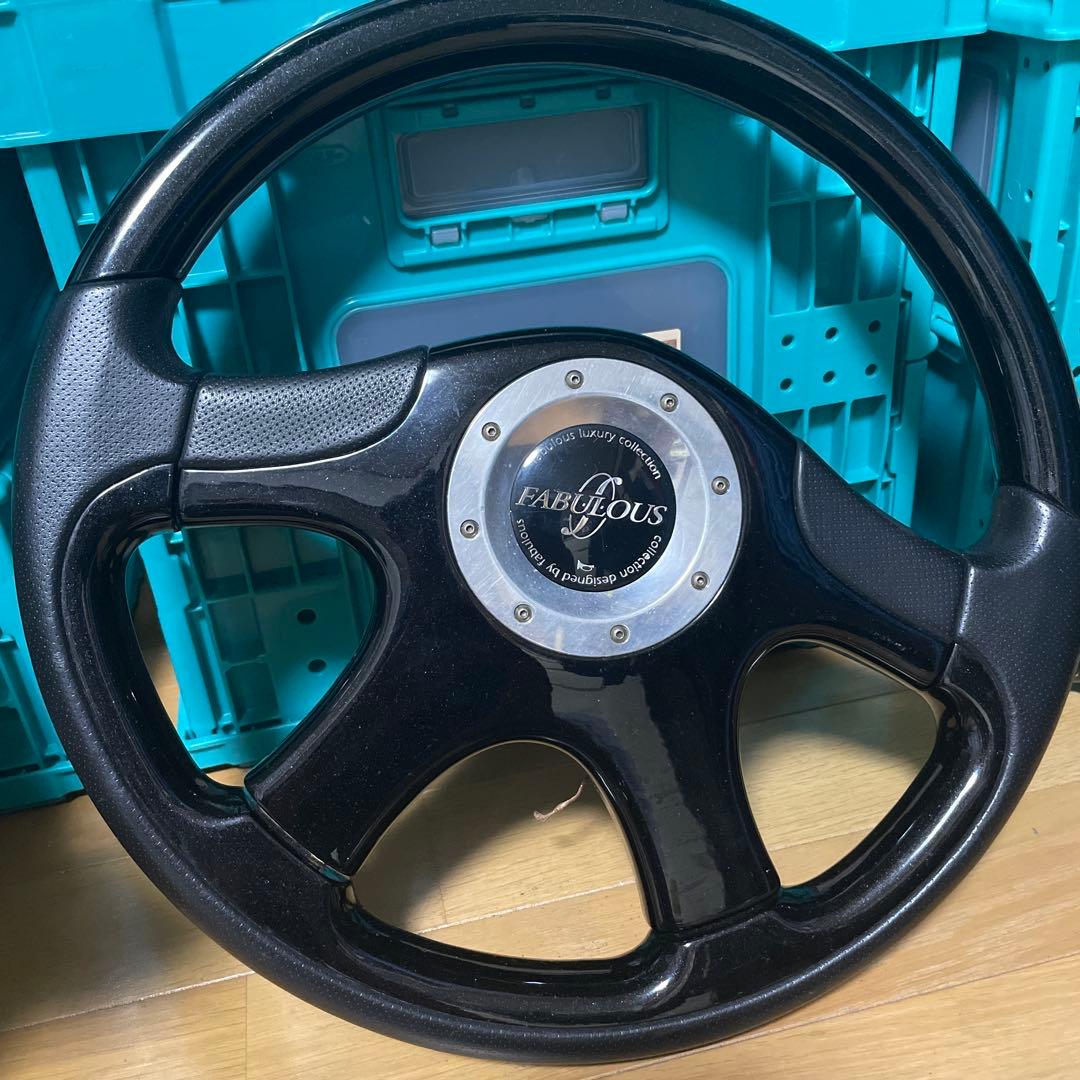 FABULOUS ステアリングホイール ブラック