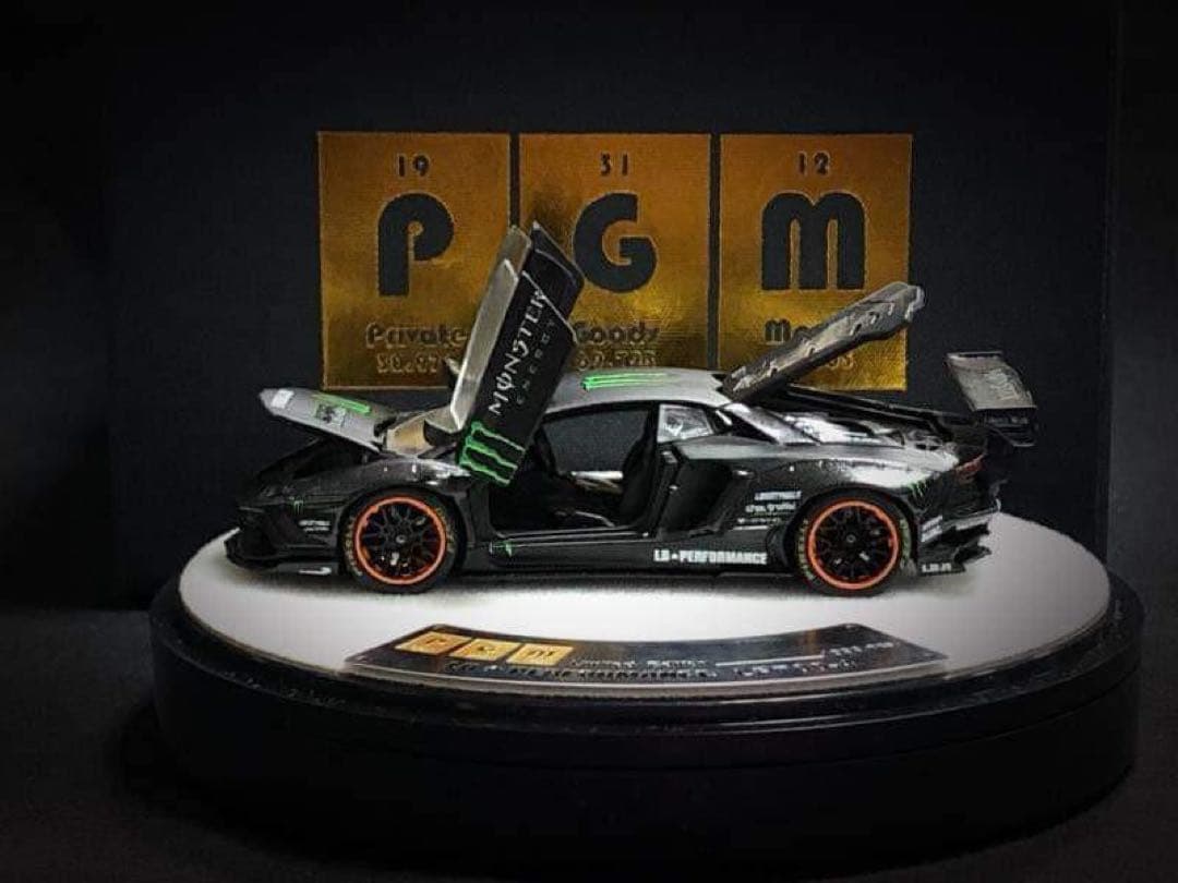 1/64 ランボルギーニ Aventador LP700 LB Monster