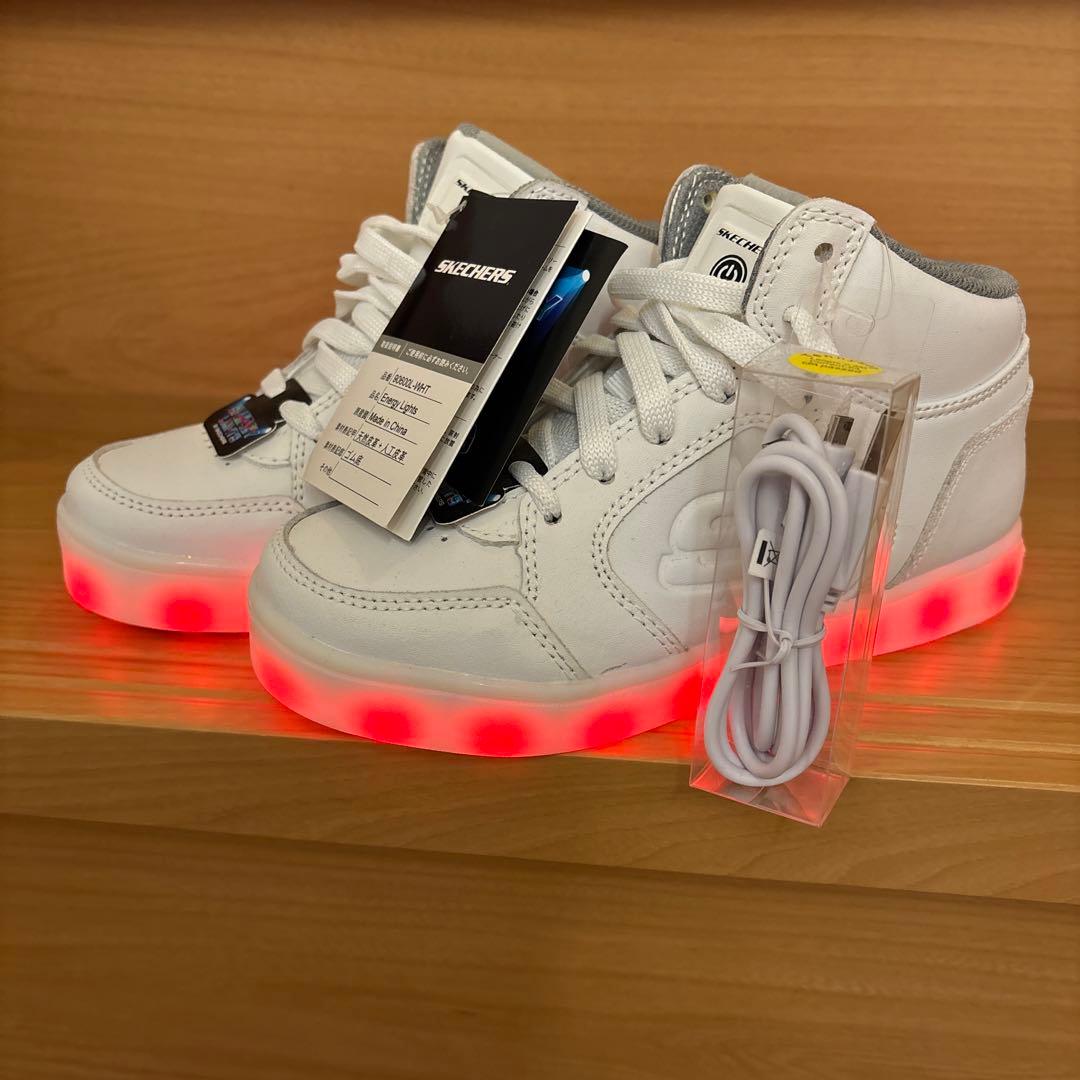 ⭐️新品未使用⭐️ スケッチャーズ　7色に光る靴　ハイカット　20センチ