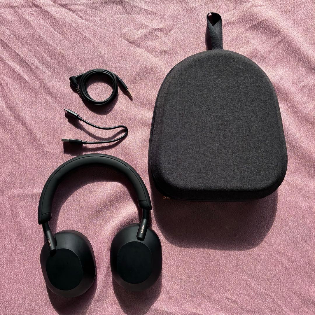 Sony ワイヤレスノイズキャンセリングヘッドホン 数回使用 ケース・ケーブル付