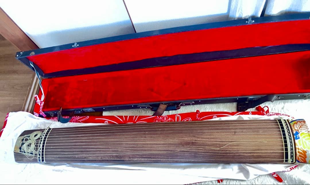 い*う様 お琴　綾杉　中古品　13弦　詳細不明