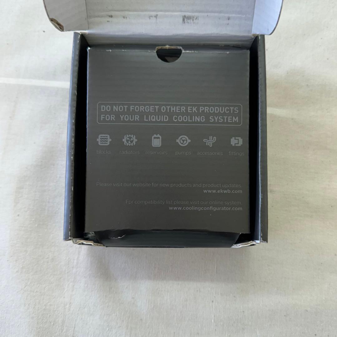 その他 EKWB Velocity sTRX4 D-RGB Full Nickel