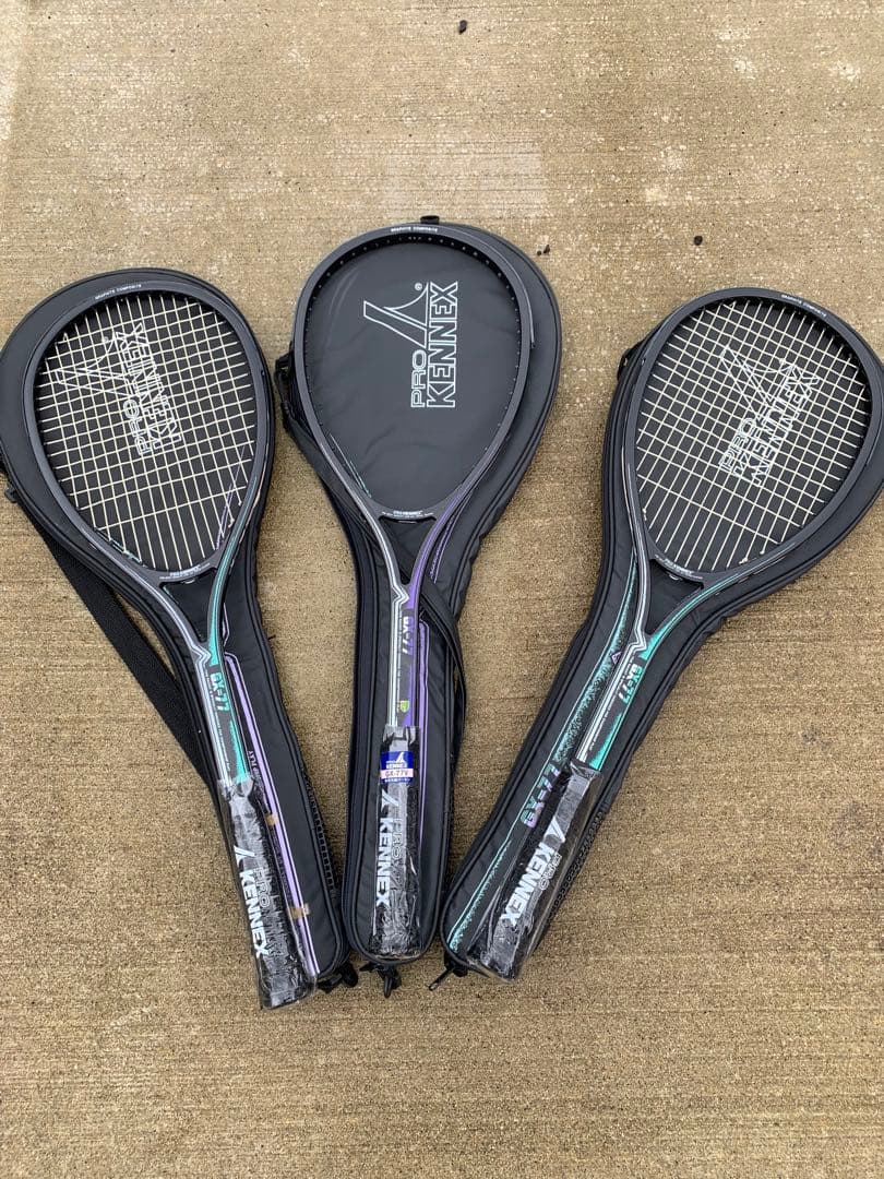 プロケンネックス軟式テニスラケット専用ケース付き3本セット　スポーツ　部活動