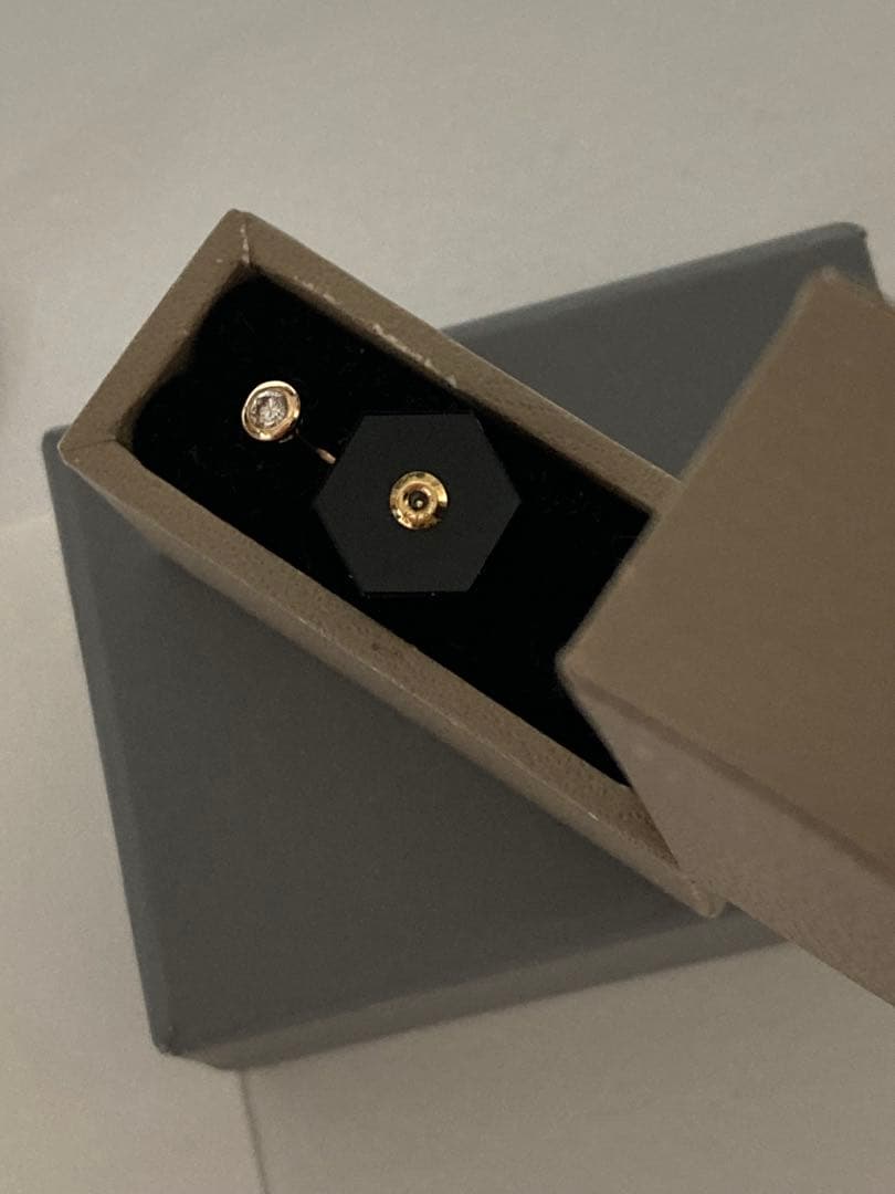 美品　hirotaka ヒロタカ　ダイヤモンド　オニキス　ピアス　片耳　k10