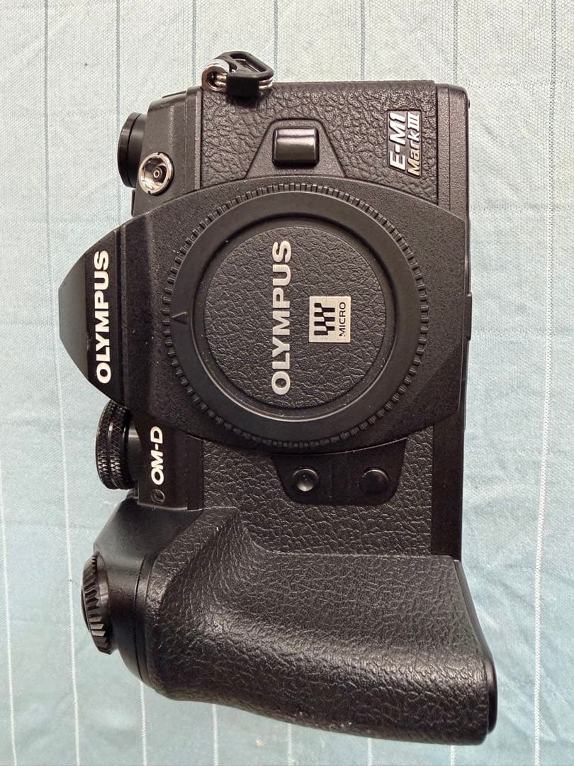 OLYMPUS OM-D E-M1 Mark III ボディー