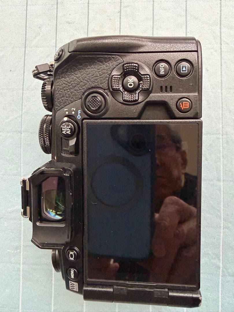 OLYMPUS OM-D E-M1 Mark III ボディー