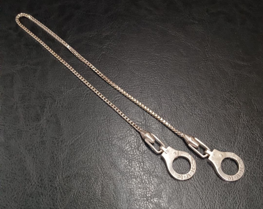 M.A.R.S マーズ ウォレットチェーン　ハンドカフス　　シルバー　手錠型